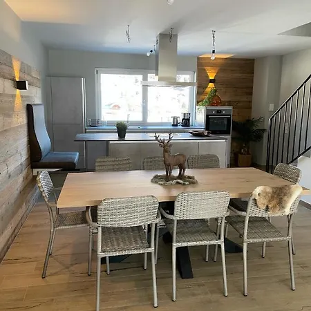 Kreischberg Nyaraló *